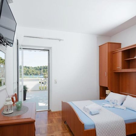 Guesthouse Sanela Помена Екстериор снимка