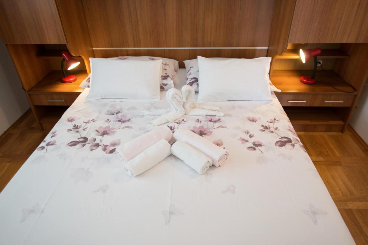 Guesthouse Sanela Помена Екстериор снимка