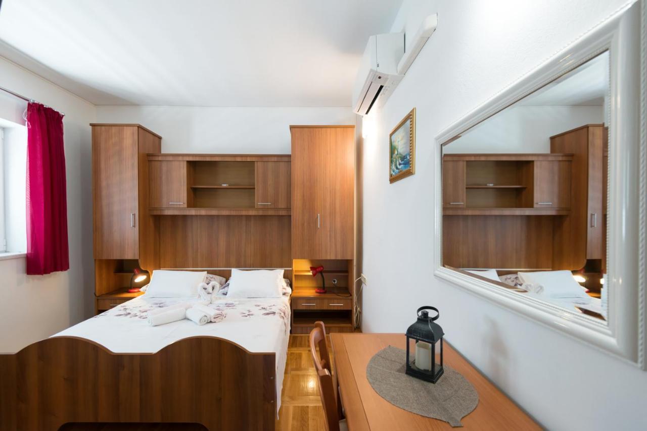 Guesthouse Sanela Помена Екстериор снимка
