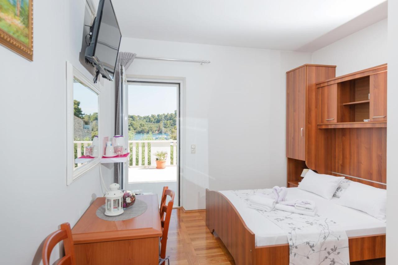 Guesthouse Sanela Помена Екстериор снимка