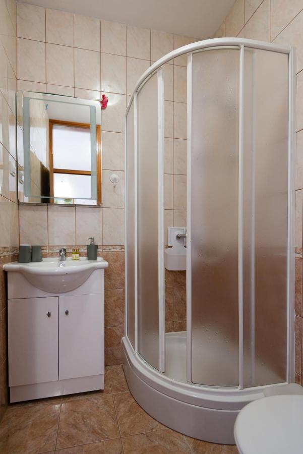 Guesthouse Sanela Помена Екстериор снимка
