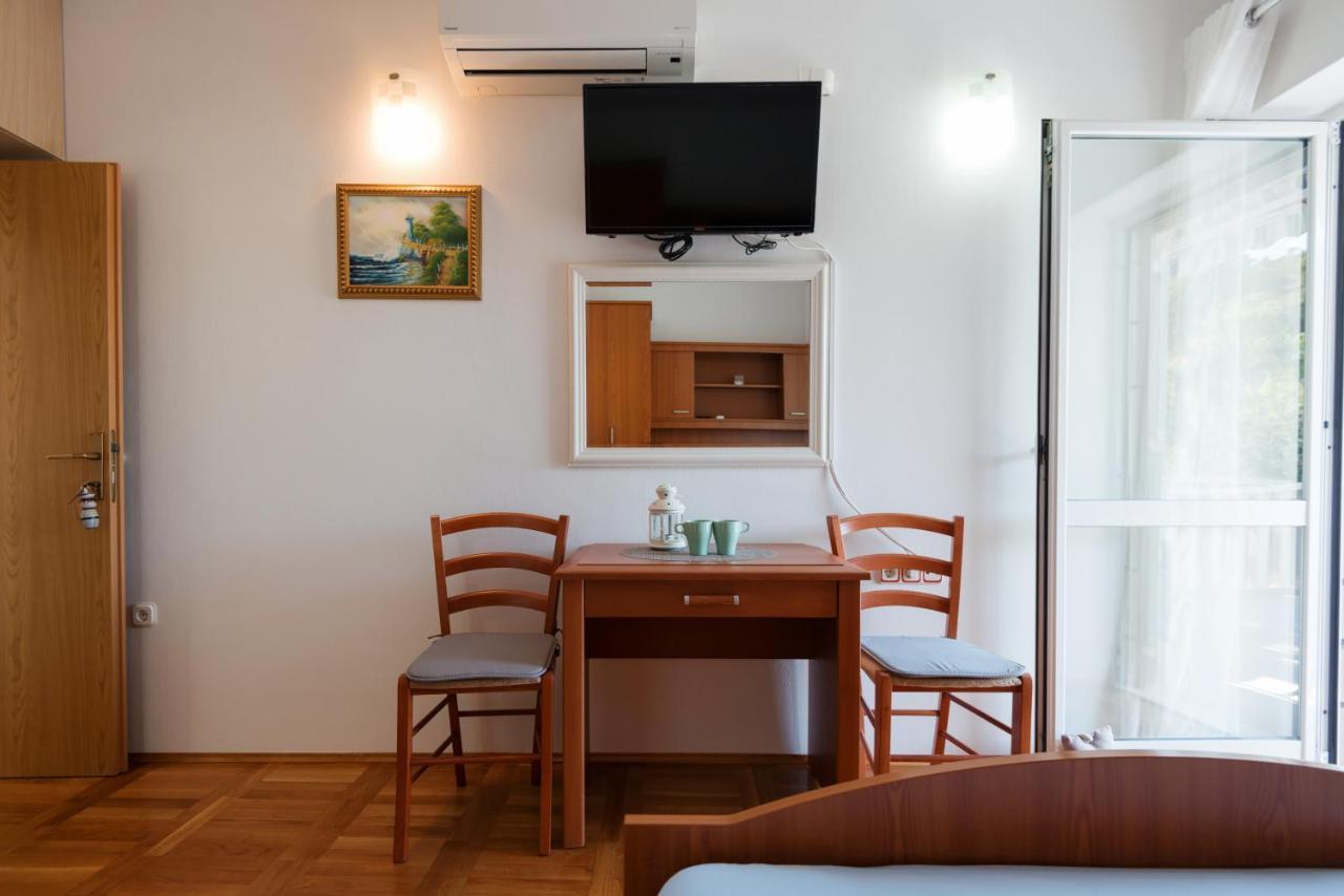 Guesthouse Sanela Помена Екстериор снимка